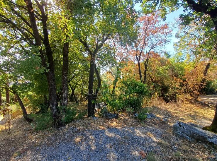 RIJEKA, GORNJI ZAMET - GRAĐEVINSKO ZEMLJIŠTE, 1751 M2