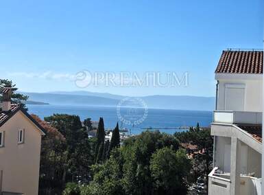 Trosoban stan, Malinska-Dubašnica, Malinska, prodaja, 299000 €, 73 m2