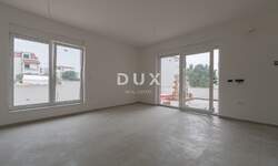 Trosoban stan, Vodice, prodaja, 290000 €, 86 m2