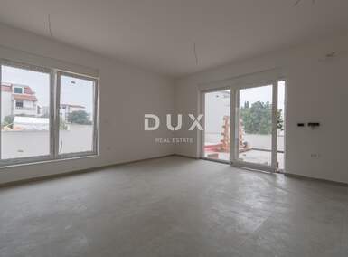 Trosoban stan, Vodice, prodaja, 290000 €, 86 m2