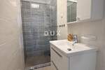 Krk, Malinska, apartman na 1. katu, 73 m², vlastiti parking