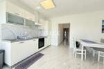 Krk, Malinska, apartman na 2. katu, 73 m², parking