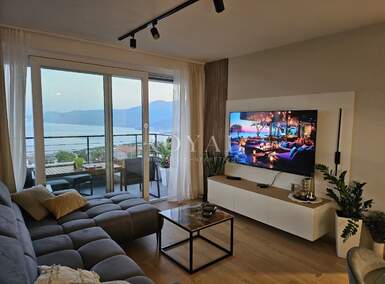 Trosoban stan, Kastav, Rešetari, prodaja, 412000 €, 70 m2