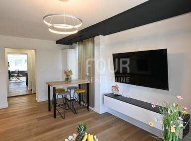 Dvosoban stan, Kostrena, najam, 800 €, 34 m2