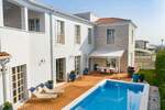 Ova prekrasna mediteranska vila s 3 spavaće sobe, smještena u Istri,  nud...