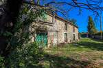 Kanfanar, okolica, kamena kuća za renovaciju u mirnom mjestu