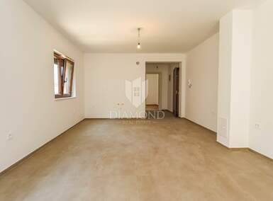 Dvosoban stan, Pula, prodaja, 279633 €, 78 m2