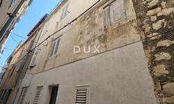Kuca, Pag, prodaja, 250000 €, 200 m2