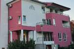 Prodaje se prekrasan mali obiteljski hotel na atraktivnoj lokaciji u Fažan...