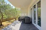 Rab, kuća, 600 m2, 6 apartmana, parking, investicija