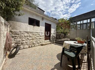 Trosoban stan, Rijeka, Trsat, prodaja, 350000 €, 75 m2