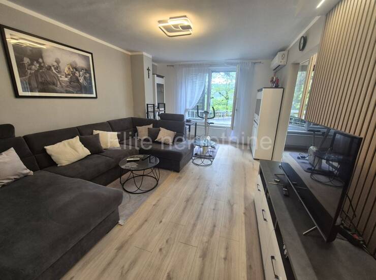 Rijeka, Srdoći - najam novouređenog stana od 75m2 sa balkonom!