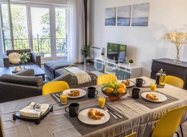 Cetvorosoban stan, Opatija, Pobri, prodaja, 550000 €, 99 m2