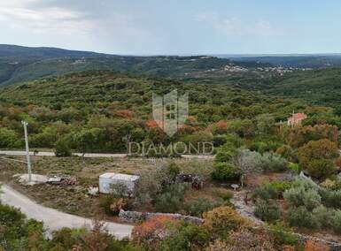 Zemljiste, Labin 1.061m² - 93.000 € | SveHrNekretnine