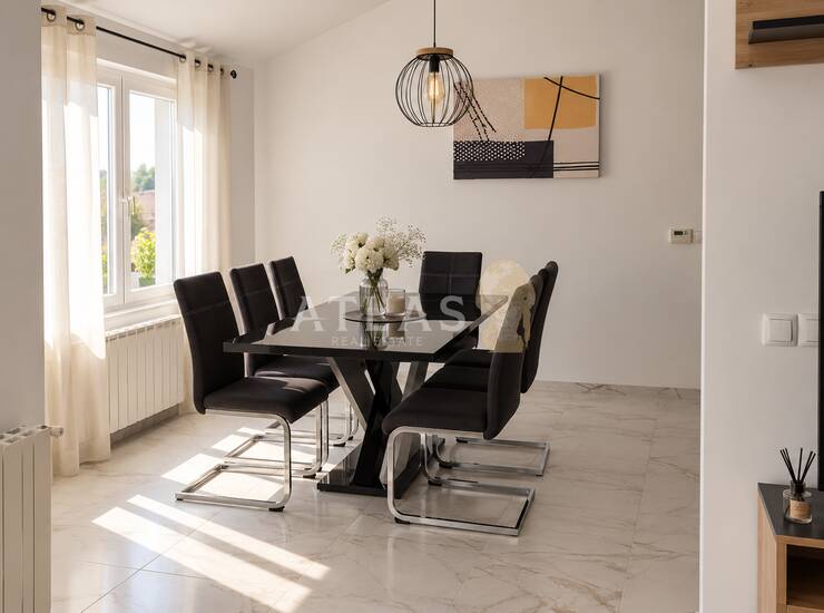 MALINSKA – 75 m², 2S POGLED NA MORE I PARKING