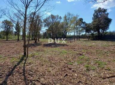 Zemljiste Rakalj, Marčana 736m² - 84.100 € | SveHrNekretnine