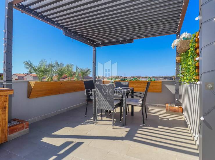 Penthouse sa prekrasnom krovnom terasom od 45 m², Pula — fotografija 3