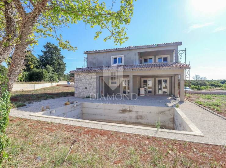 Svetvinčenat, okolica, istarska moderna vila sa bazenom