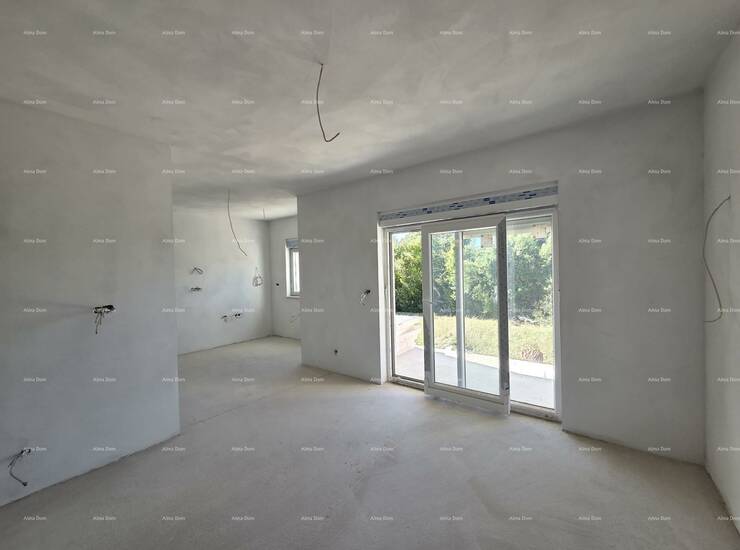 Na prodaju je dvosoban stan ukupne površine 60 m² smješten na prvom katu...