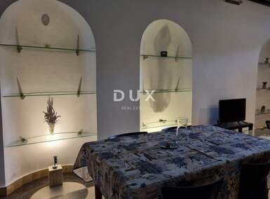 Poslovni prostor Centar, Pula 45m² - 229.000 € | SveHrNekretnine