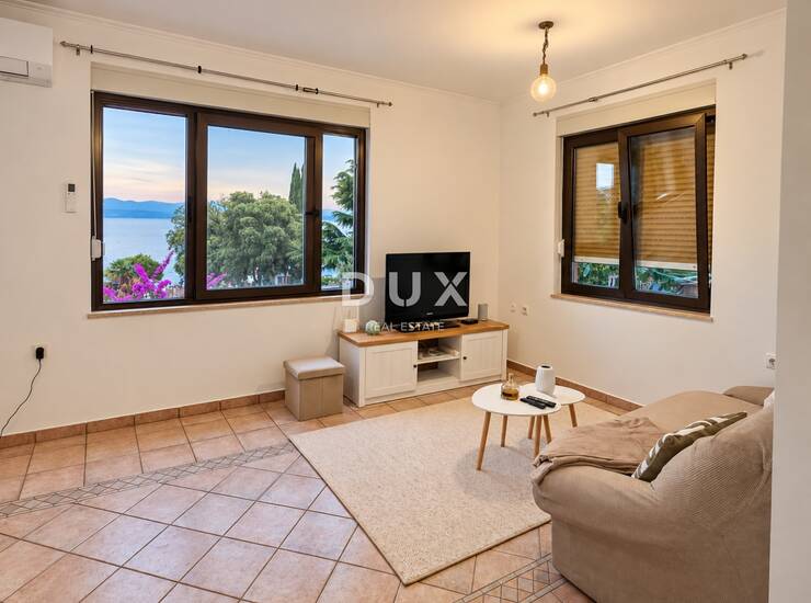 Opatija, Ičići, centar, stan, 52 m2, prizemlje, parking