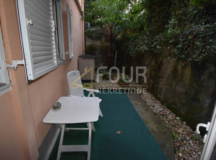 Najam, Opatija, garsonijera, 25m2, terasa