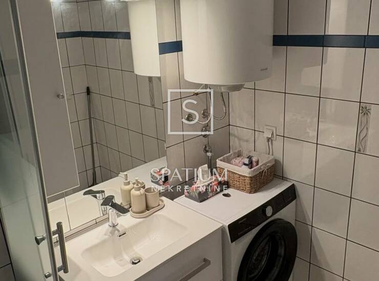 KRK, OMIŠALJ, GARSONIJERA ZA NAJAM — fotografija 6