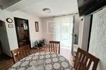 NOVI VINODOLSKI, KLENOVICA, KUĆA S PET APARTMANA I POGLEDOM NA MORE — fotografija 4