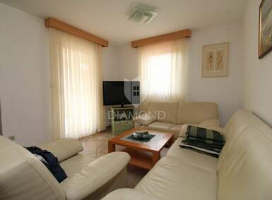 Dvosoban stan Soline, Dobrinj 48m² - 220.000 € | SveHrNekretnine