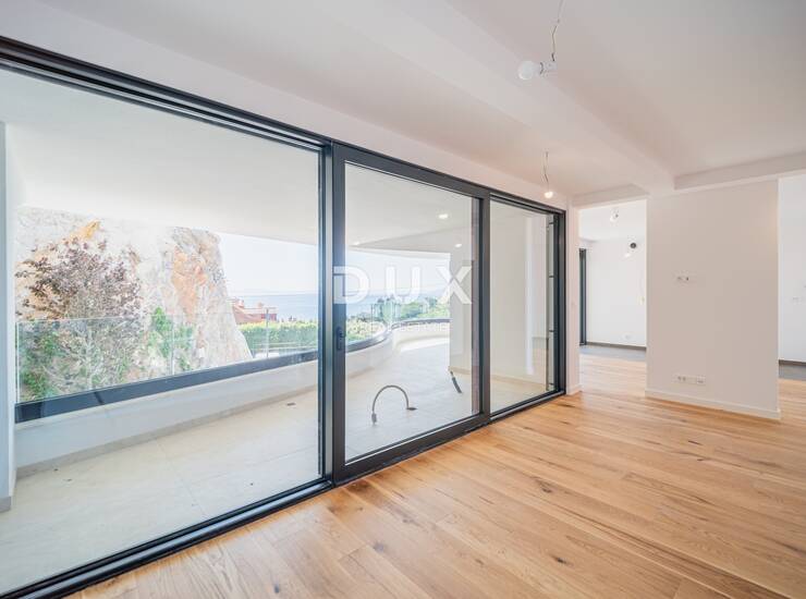 Opatija, centar, dvosobni stan, 101 m², jacuzzi