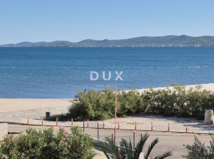 Zadar, Sukošan, kuća, 112 m2, 1. red do mora — fotografija 3