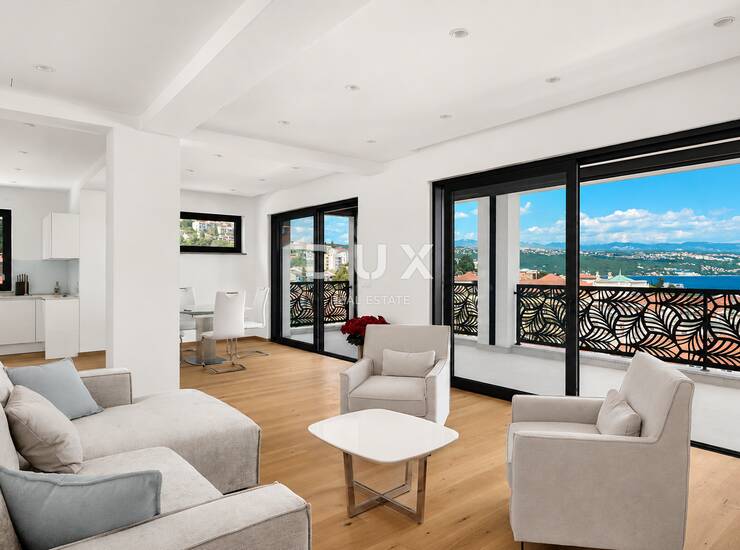 Opatija, centar, trosobni stan, 127m2, 150 m od mora — fotografija 2
