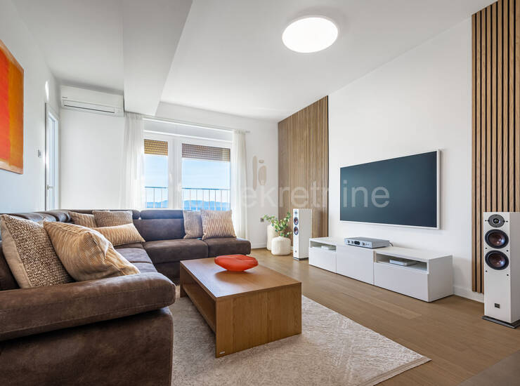 RIJEKA, TURNIĆ! Ekskluzivan stan 50 m² s liftom i pogledom na more — fotografija 3
