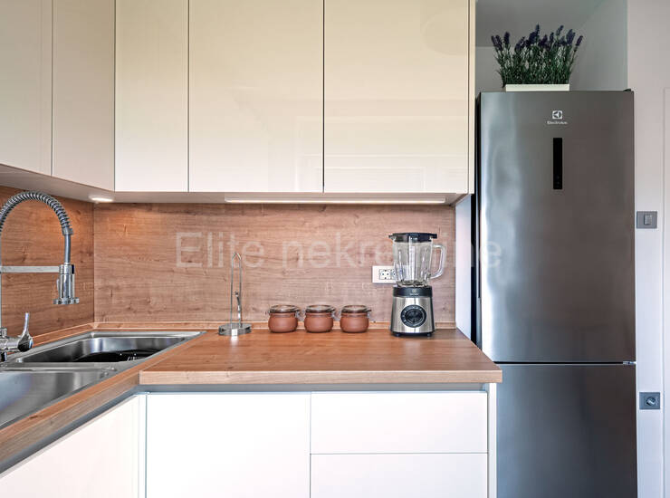 RIJEKA, TURNIĆ! Ekskluzivan stan 50 m² s liftom i pogledom na more — fotografija 10