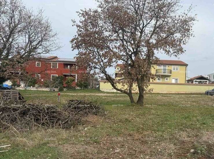 Na prodaju je iznimno atraktivno građevinsko zemljište na odličnoj lokac... — fotografija 3
