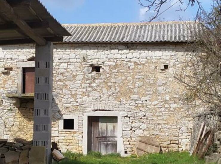 ISTRA, VIŠNJAN - OKOLICA, KAMENA KUĆA ZA RENOVACIJU — fotografija 3