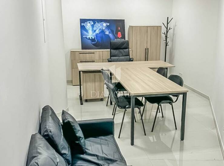 Fantastičan poslovni prostor u samome centru Pule