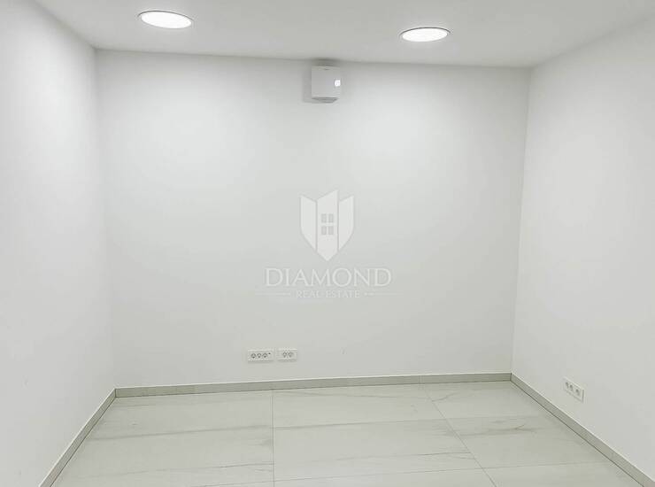 Fantastičan poslovni prostor u samome centru Pule — fotografija 4