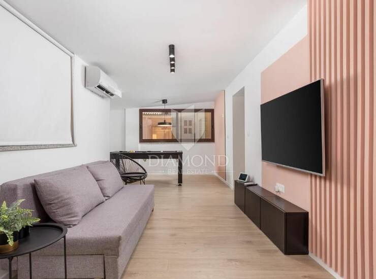 OPATIJA, CENTAR - MODERNI APARTMAN U STROGOM CENTRU, BLIZINA MORA — fotografija 2