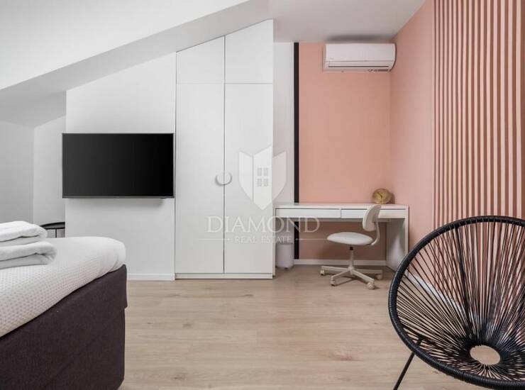 OPATIJA, CENTAR - MODERNI APARTMAN U STROGOM CENTRU, BLIZINA MORA — fotografija 3