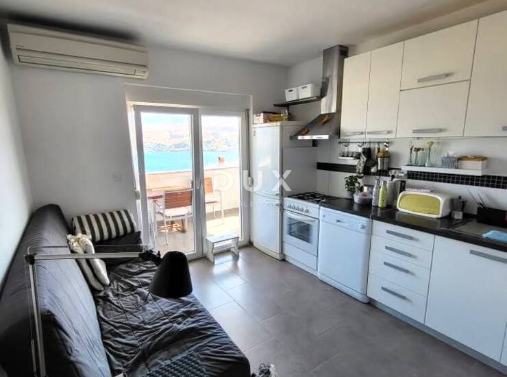 Otok Pag, Pag, četverosobni stan, 50 m2, 200 metara od mora — fotografija 6