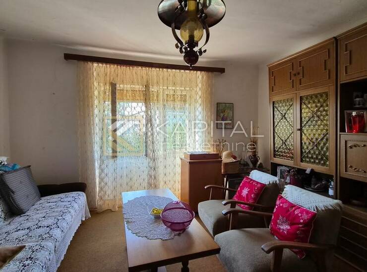Matulji, starina izgrađena na 600 m2 — fotografija 3