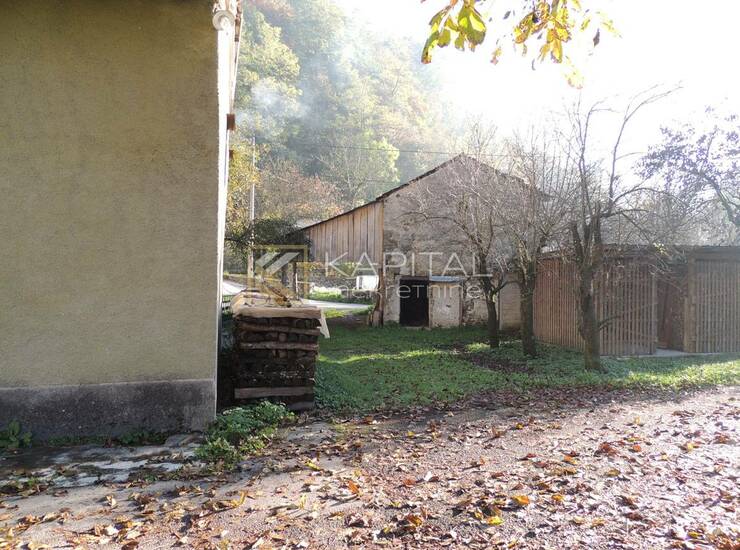 Kuća Rupa Novokračine štala voćnjak 45.000€! — fotografija 3