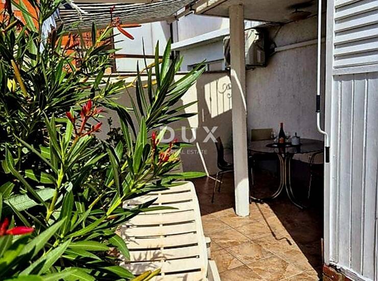 Kvarner, Kraljevica - kuća sa 2 stana i pogledom na more — fotografija 4