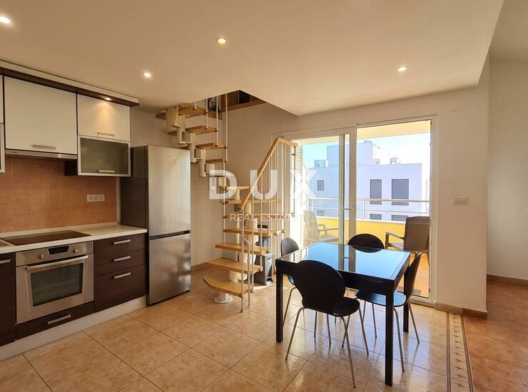 Istra, Novigrad, stan, 78 m2, parking