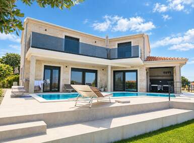 Kuća, Poreč 181m² - 690.000 € | SveHrNekretnine