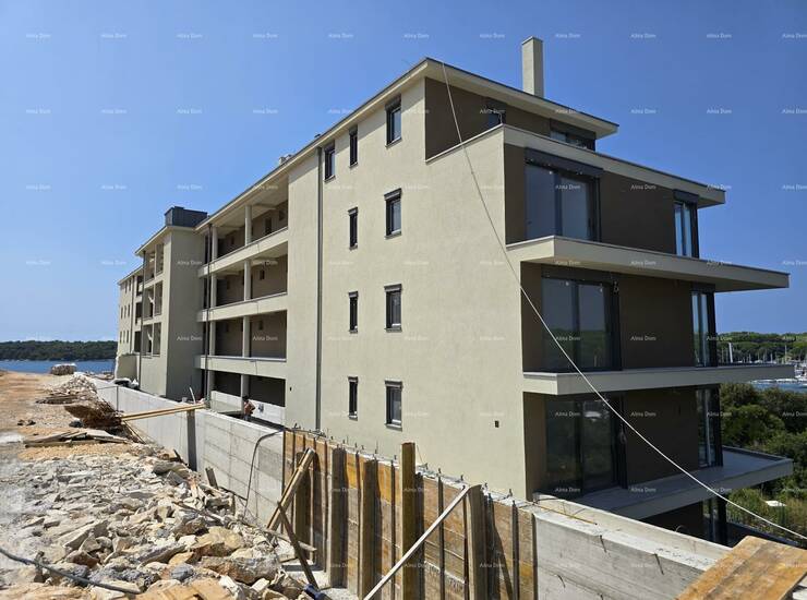 Luksuzni stanovi sa pogledom na Marina Veruda!

Stan B4, površine 51,59m2(...