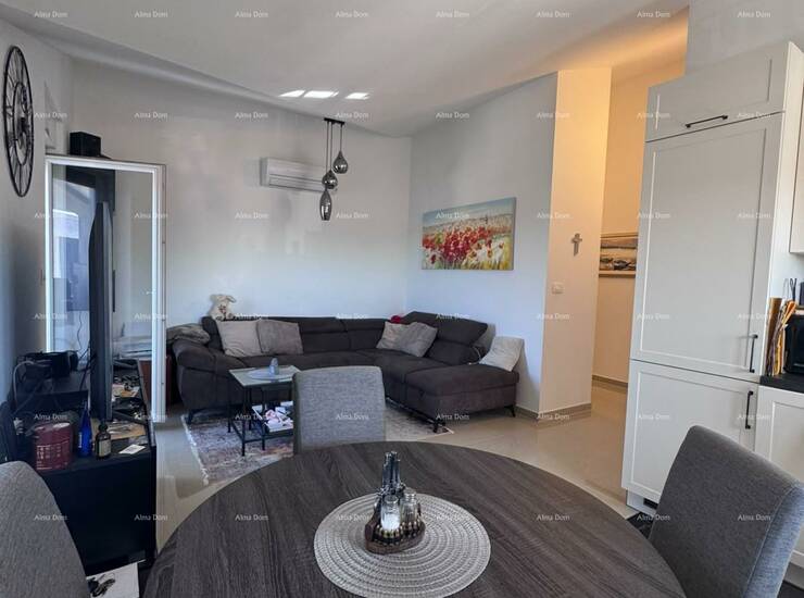 UGODAN STAN NA 3. KATU – 57 m² – 2 SPAVAĆE SOBE

Na prodaju je funkci... — fotografija 2