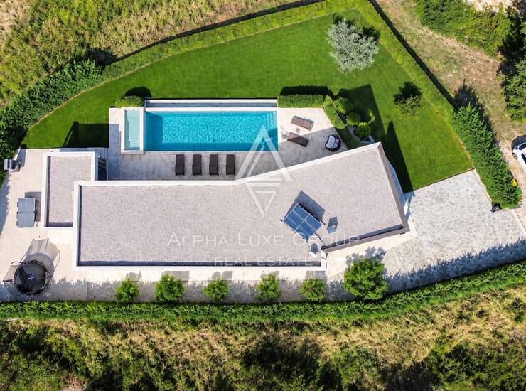 Istra, Dračevac : Luksuzna vila s infinity bazenom — fotografija 2