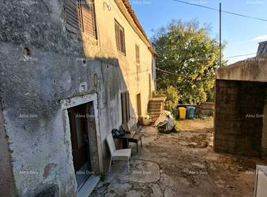 Kuća, Pazin 250m² - 140.000 € | SveHrNekretnine